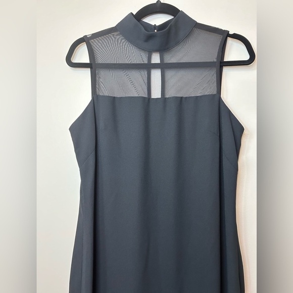 Vintage Laundry by Shelli Segal Evening Dress with Mesh Neckline - Picture 8 of 8